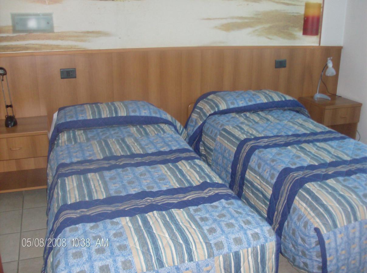 Borromeo Residenze Service S.A.S Peschiera Borromeo Kültér fotó